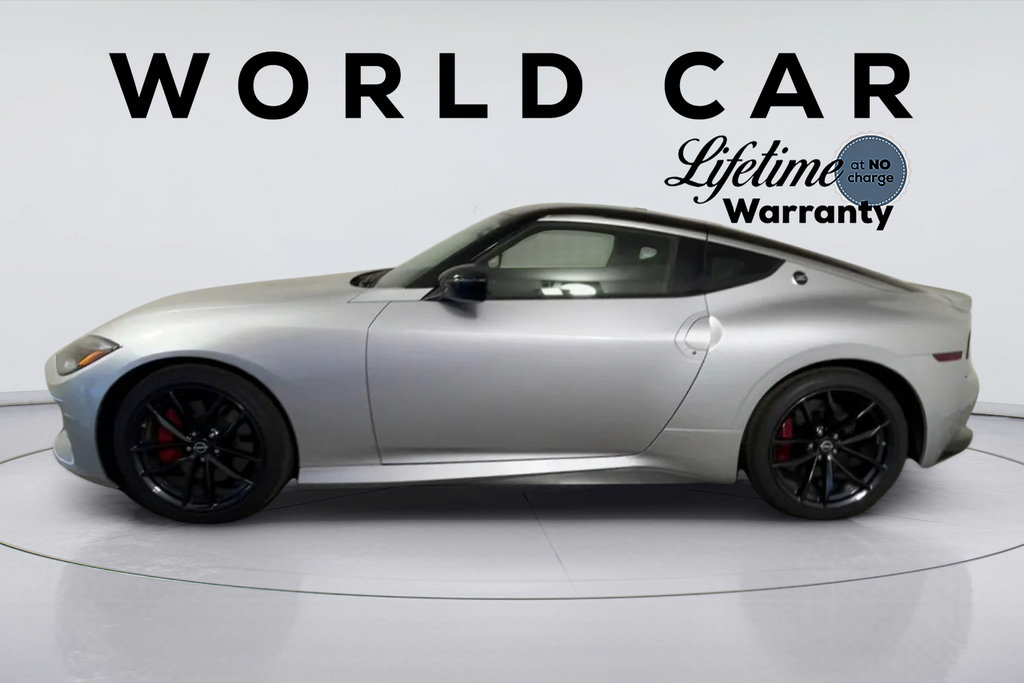 Used 2025 Nissan Z Performance w/ Floor Mat Package RWD image 6
