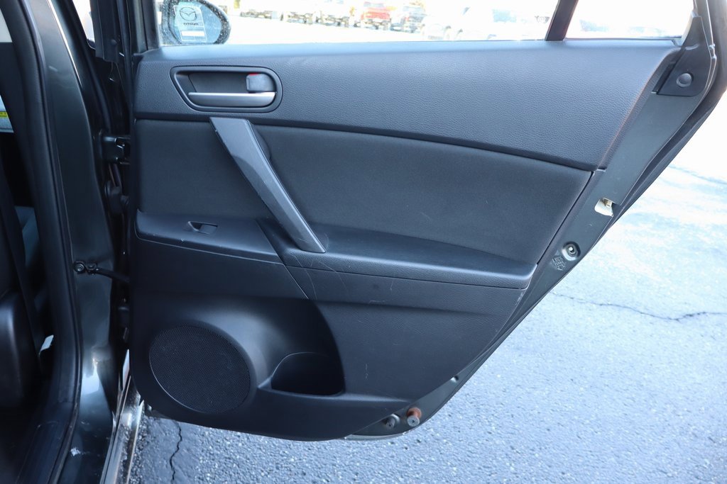 Used 2012 MAZDA MAZDA3 i Touring image 23