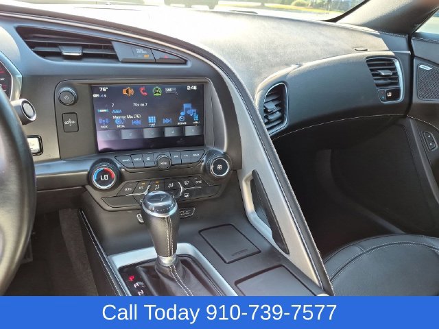 Used 2017 Chevrolet Corvette Stingray Coupe w/ 1LT RWD image 23