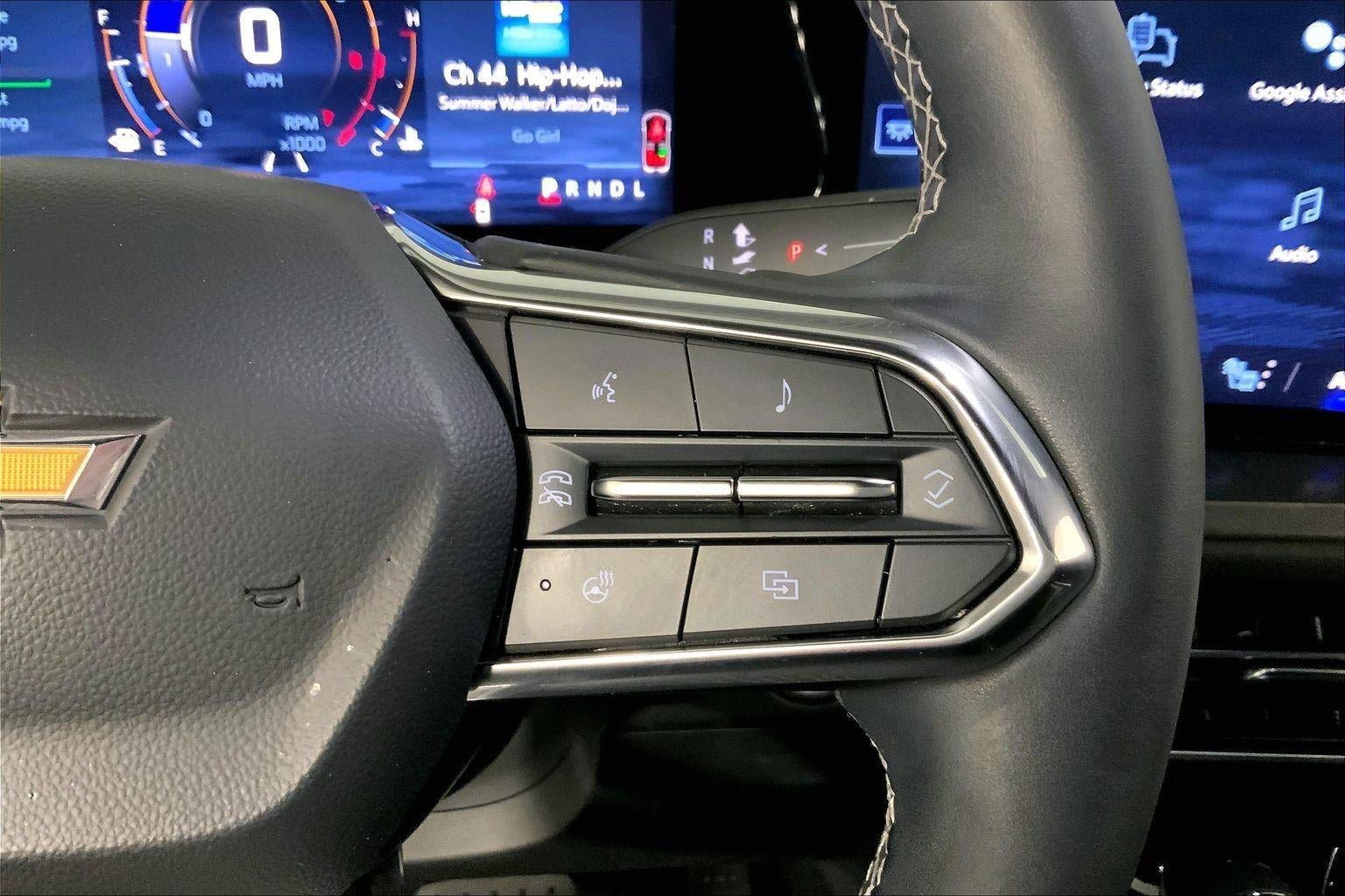 Used 2024 Chevrolet Traverse LT image 19