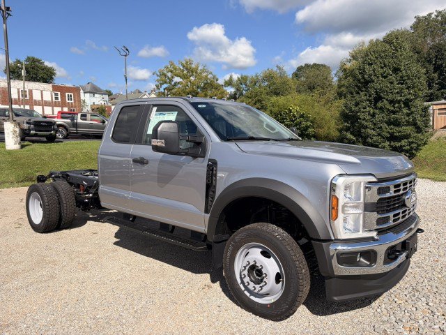 New 2027 Ford F450 XL w/ XL Chrome Package AWD/4WD image 9