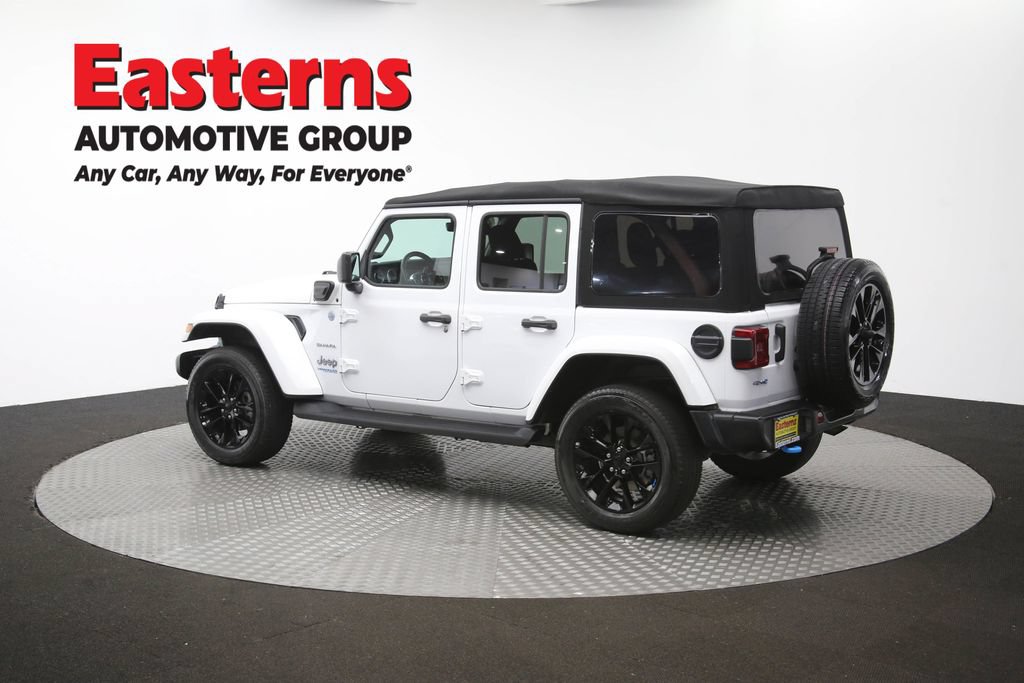 Used 2022 Jeep Wrangler Unlimited Sahara w/ Cold Weather Group AWD/4WD image 64