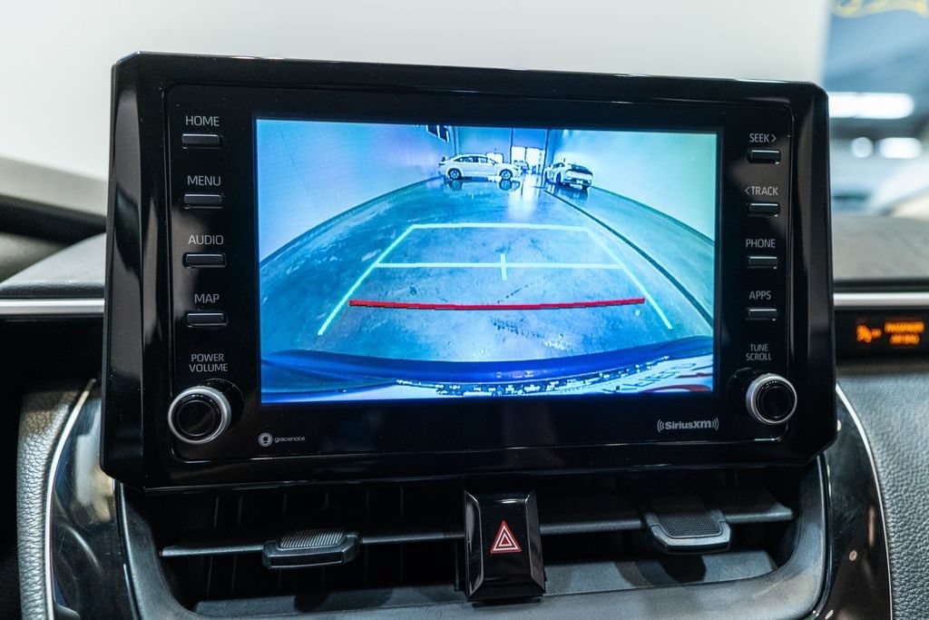 Used 2022 Toyota Corolla LE FWD image 26