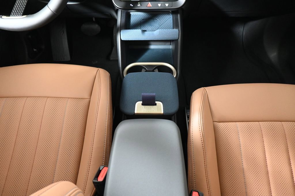 New 2026 MINI Cooper Countryman S w/ Comfort Package Max image 18