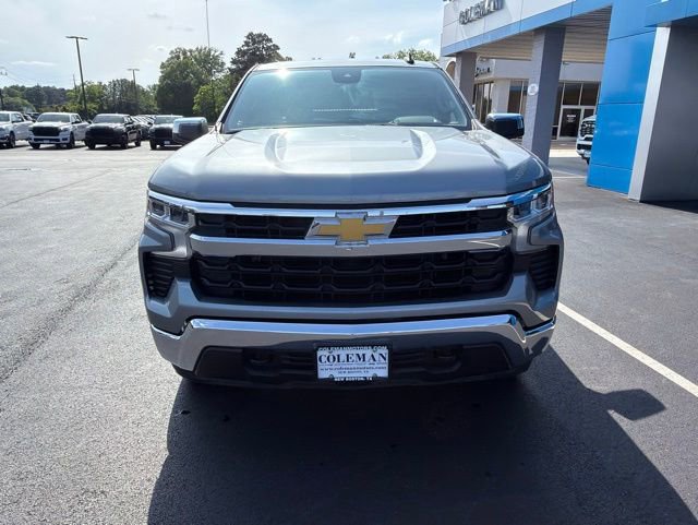 Used 2024 Chevrolet Silverado 1500 LT AWD/4WD image 3