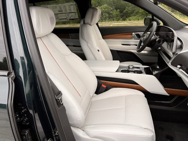 New 2026 Cadillac Vistiq Premium Luxury AWD/4WD image 21