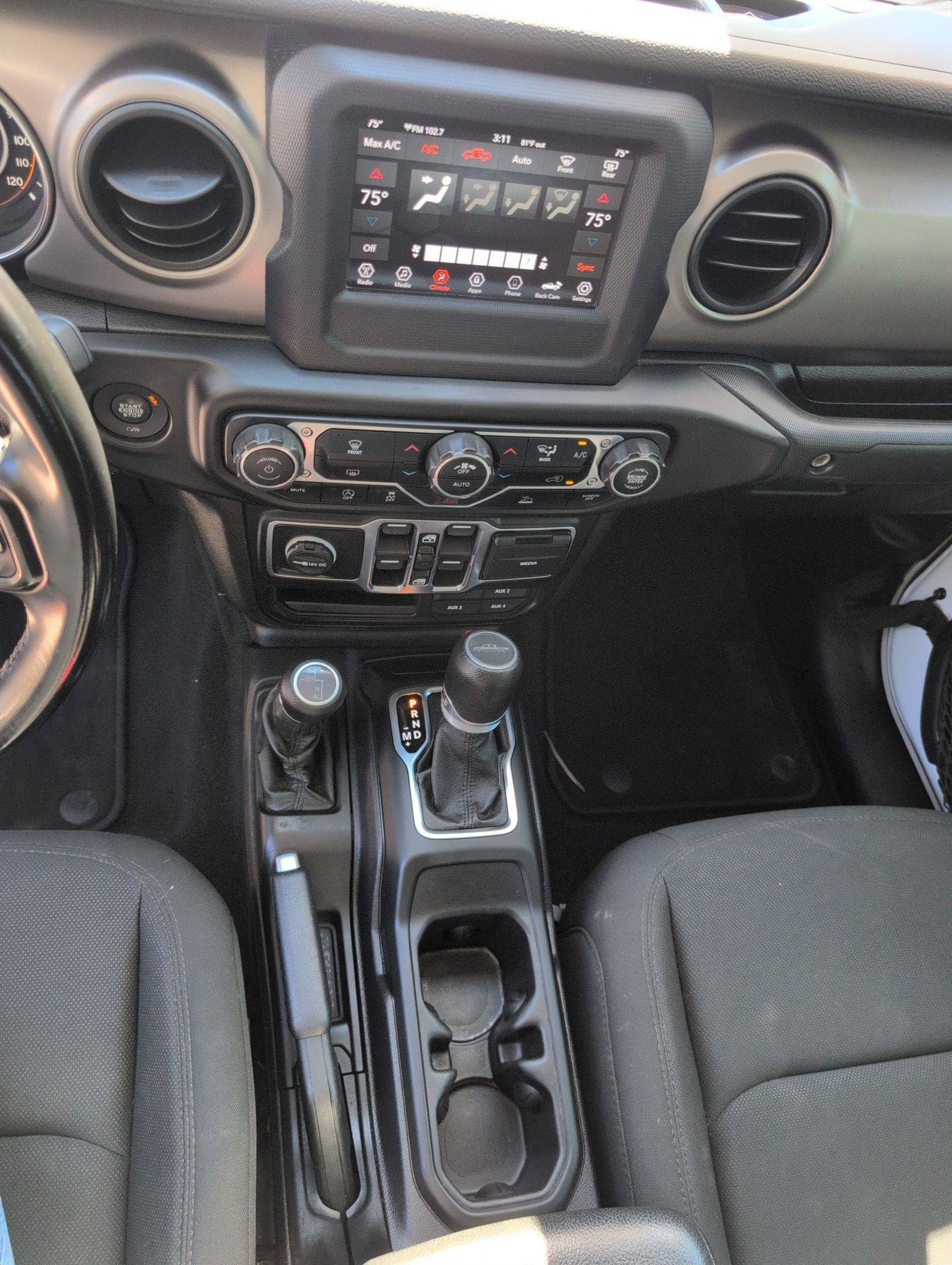 Used 2020 Jeep Gladiator Sport w/ Quick Order Package 24S AWD/4WD image 15