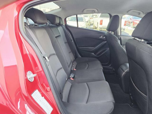 Used 2016 MAZDA MAZDA3 i Sport w/ Preferred Equipment Package image 12