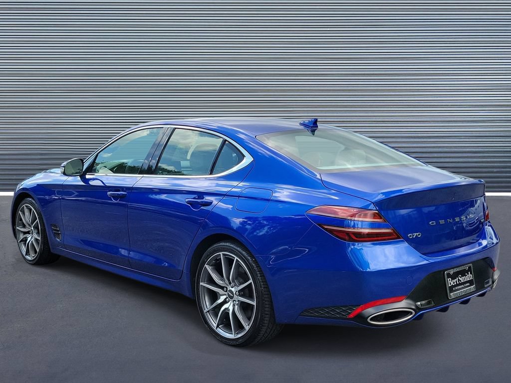 Used 2022 Genesis G70 3.3T RWD image 4