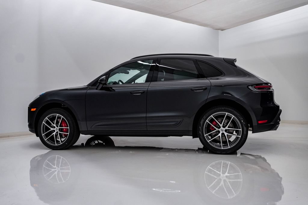 New 2026 Porsche Macan S AWD/4WD image 2