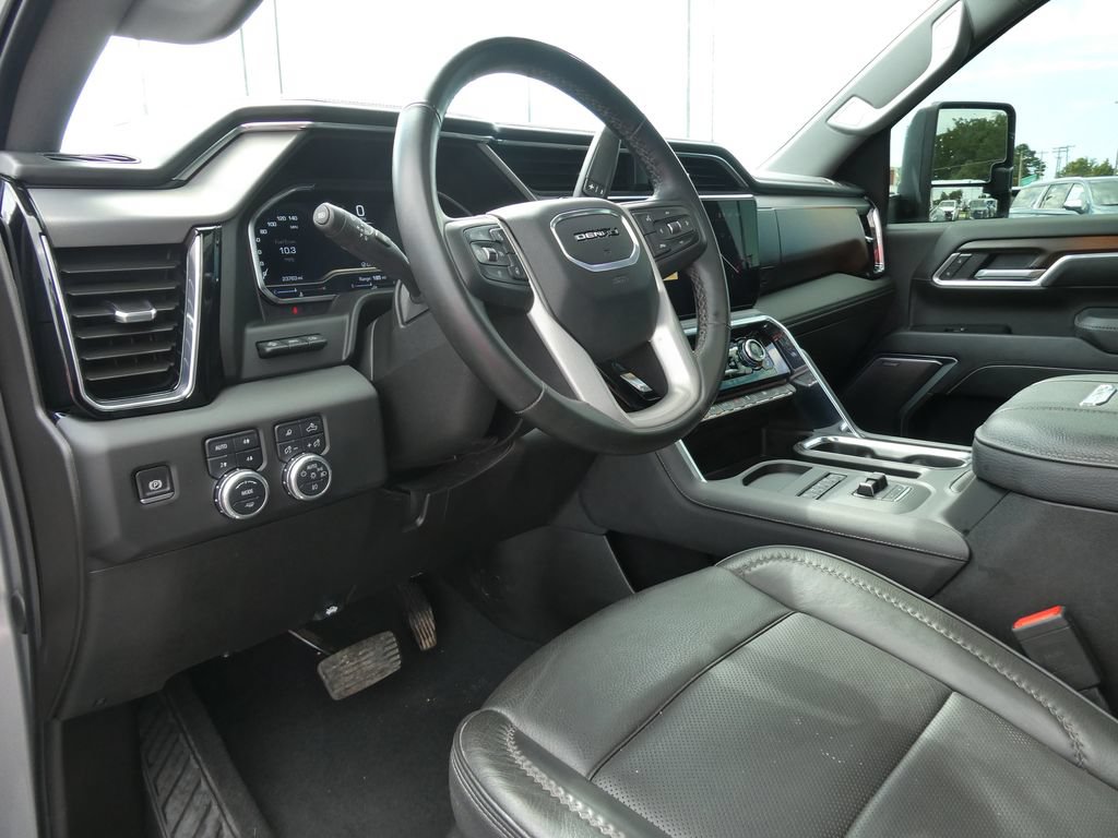 Certified 2025 GMC Sierra 3500 Denali w/ Denali Reserve Package AWD/4WD image 20