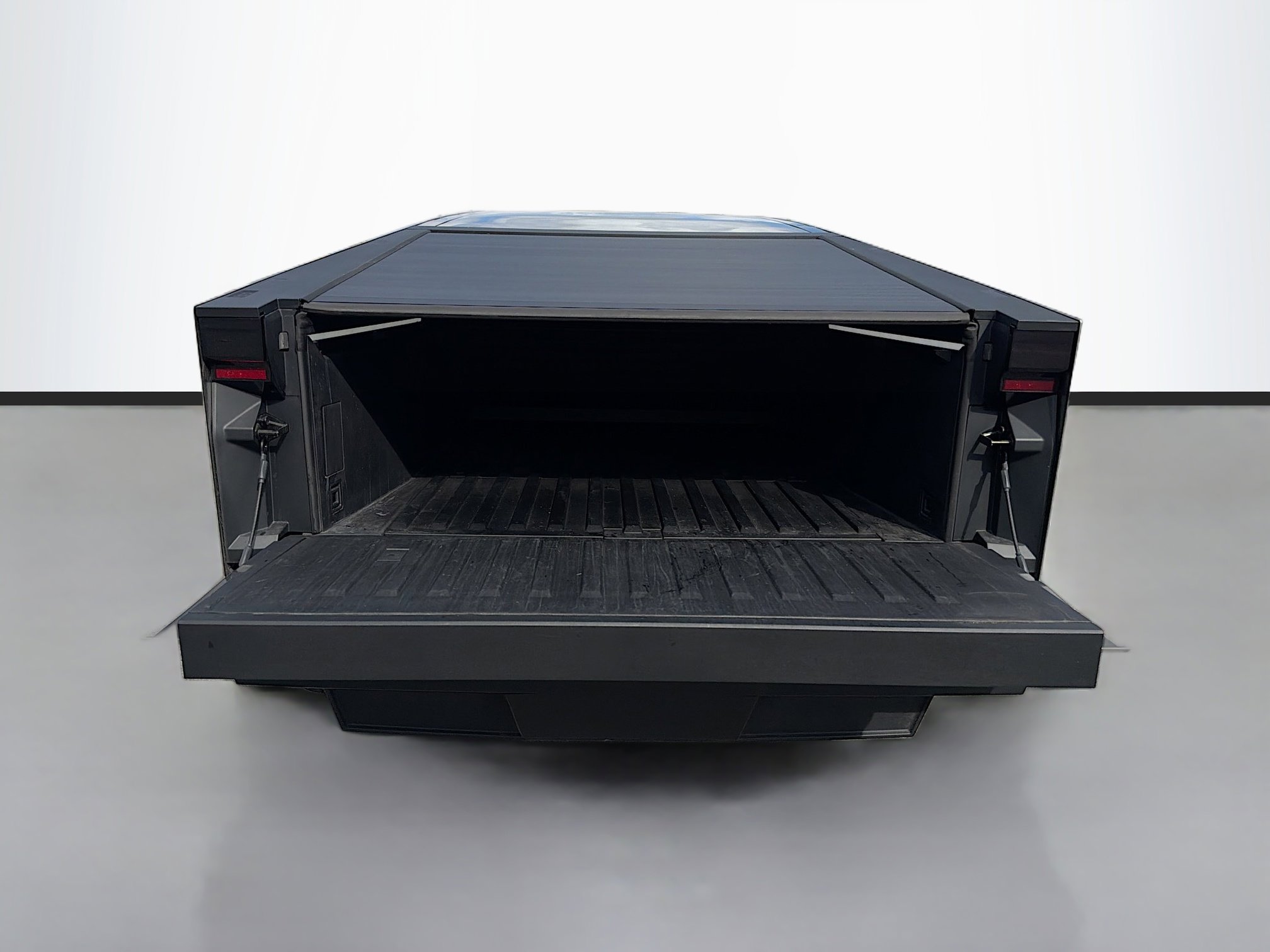 Used 2024 Tesla Cybertruck AWD Crew Cab image 12
