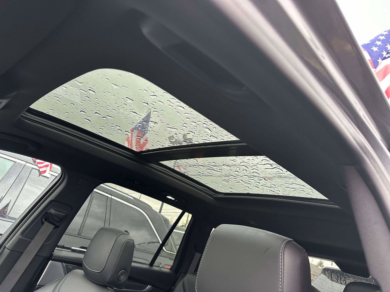 Used 2024 Cadillac XT6 Sport image 22