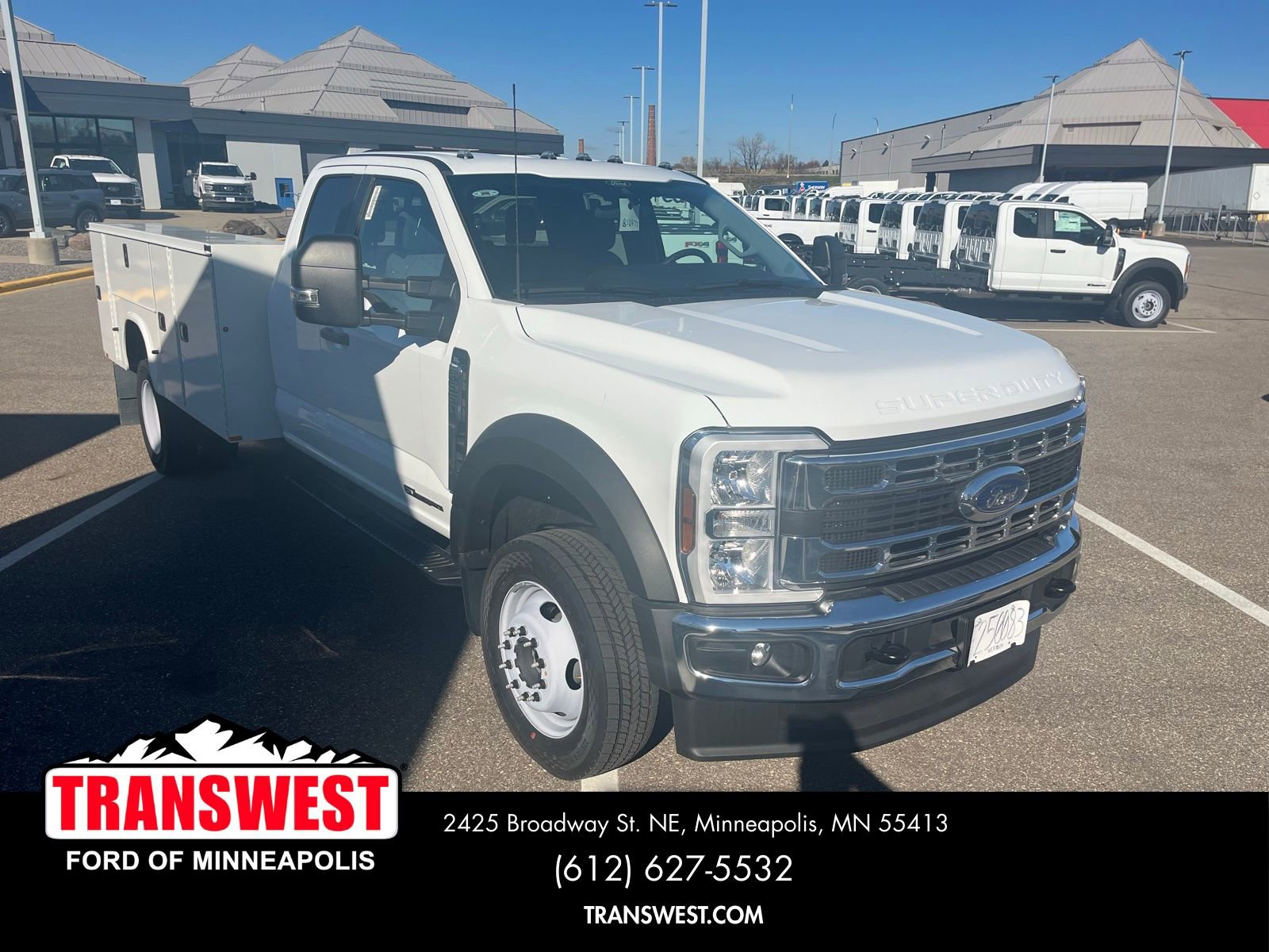 New 2025 Ford F550 4x4 SuperCab Super Duty image 9