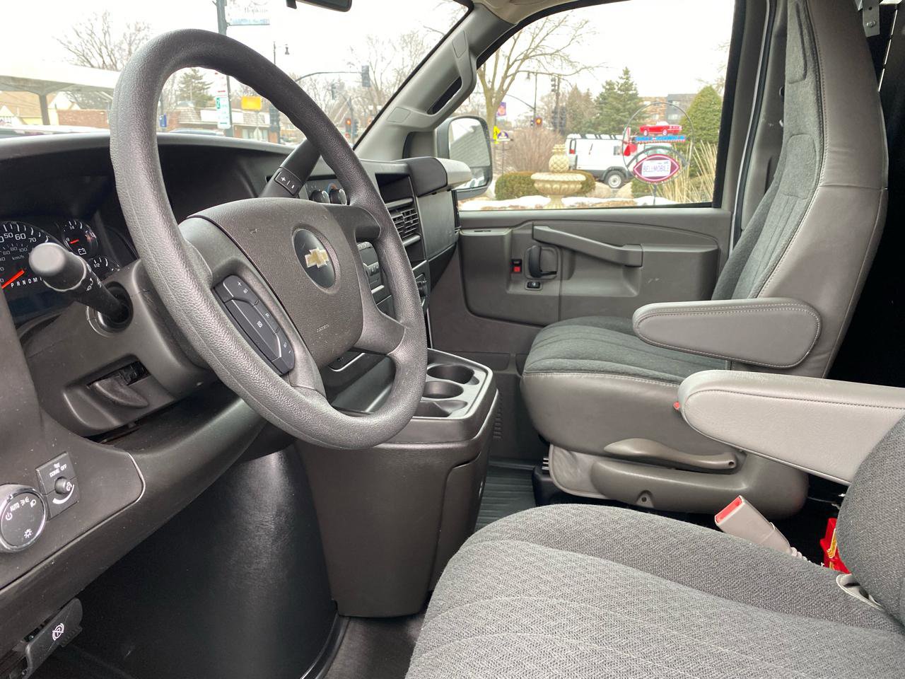 Used 2024 Chevrolet Express 2500 w/ Driver Convenience Package image 14