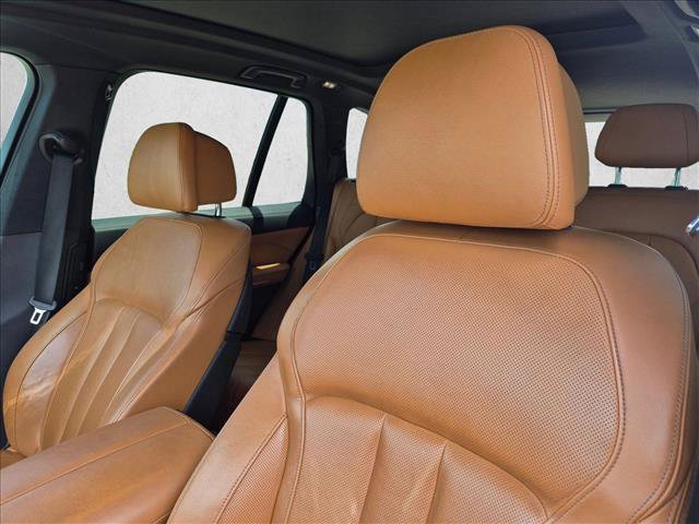 Used 2020 BMW X5 sDrive40i w/ Premium Package RWD image 14