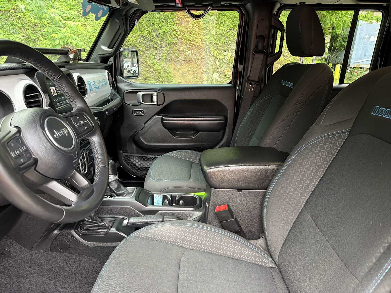 Used 2021 Jeep Wrangler Unlimited Sport AWD/4WD image 18