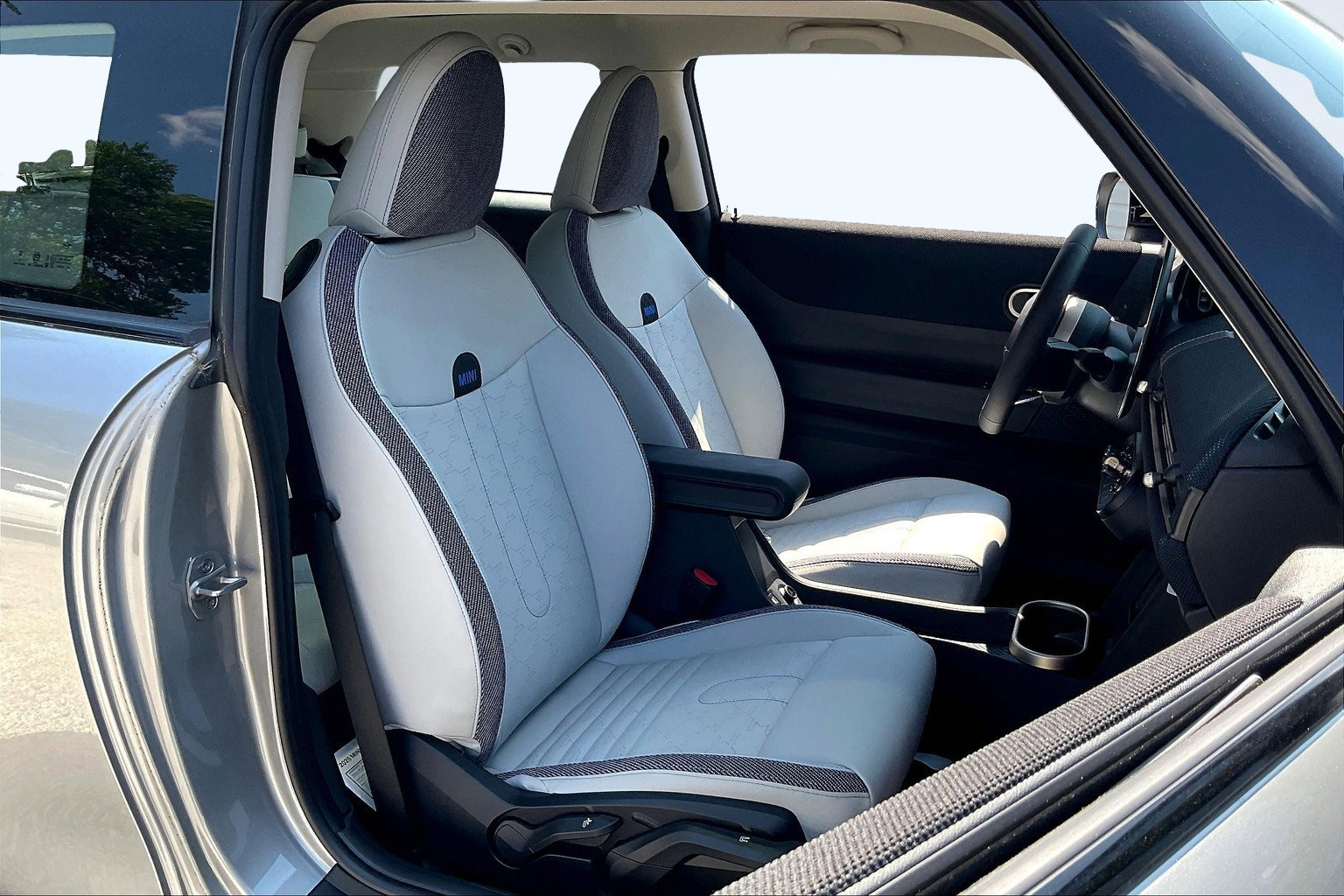 New 2025 MINI Cooper S image 11