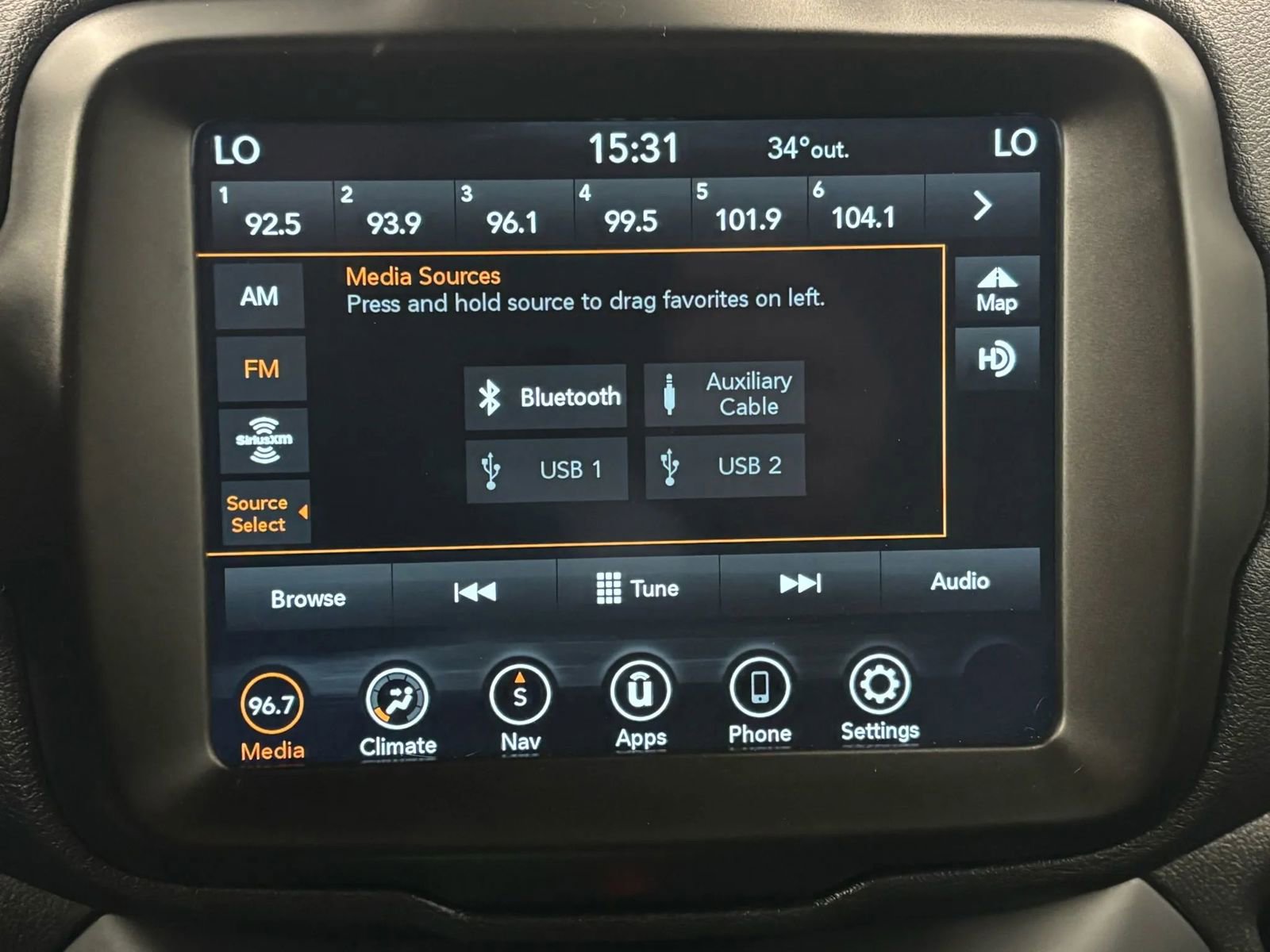 Used 2022 Jeep Renegade Altitude image 40