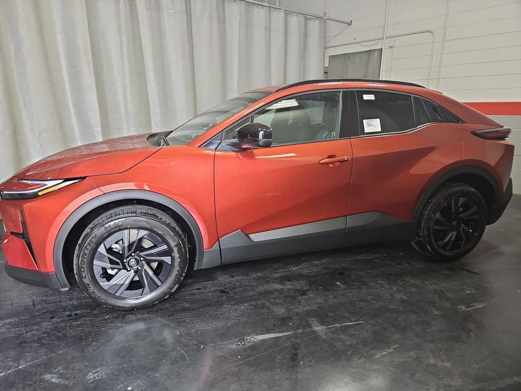 New 2026 Toyota C-HR AWD/4WD image 4