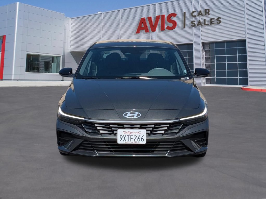 Used 2026 Hyundai Elantra Sport FWD image 2