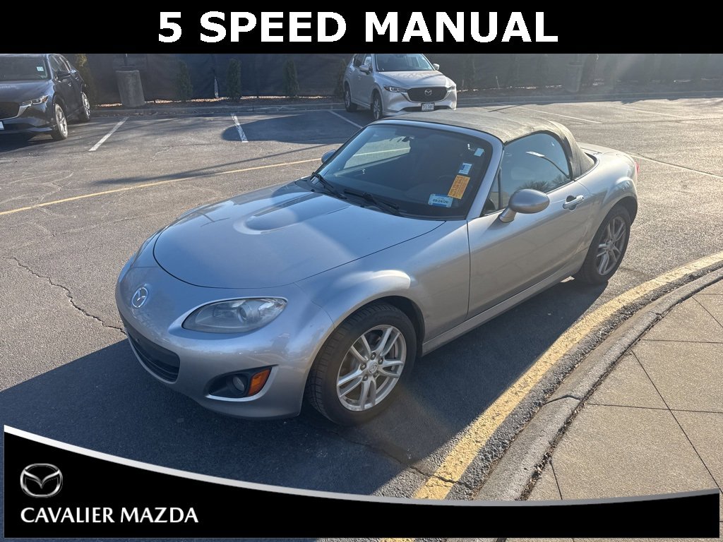 Used 2010 MAZDA MX-5 Miata Sport w/ Convenience Pkg image 5