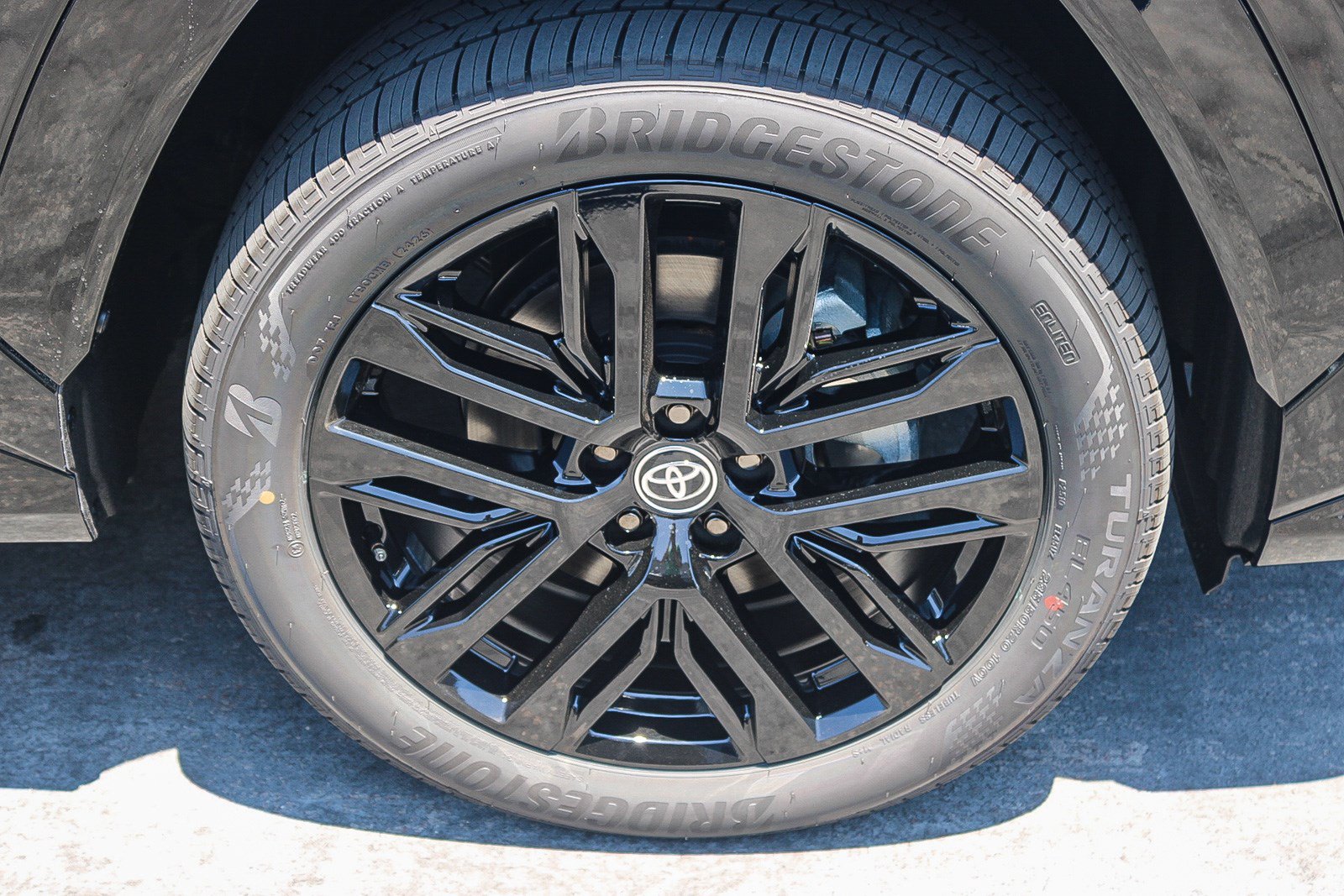 New 2026 Toyota RAV4 XSE AWD/4WD image 11