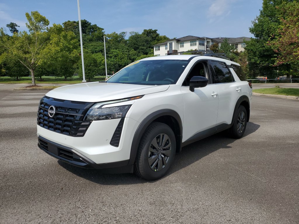 New 2026 Nissan Pathfinder SV FWD image 2