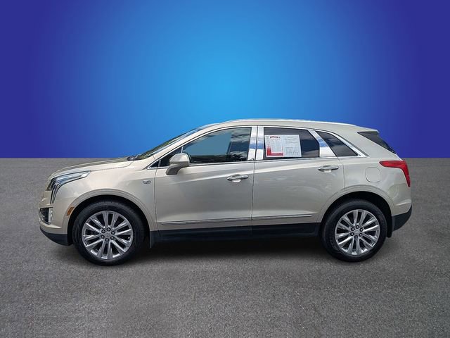 Used 2017 Cadillac XT5 Platinum AWD/4WD image 2