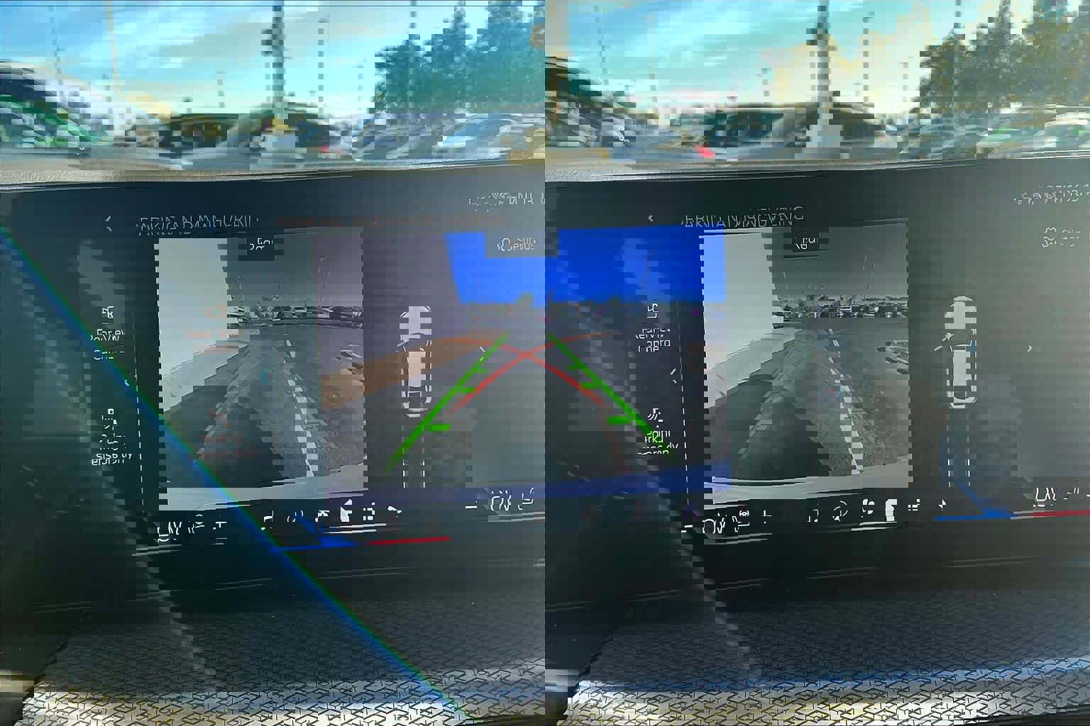 Used 2025 BMW 430i xDrive w/ M Sport Package image 22