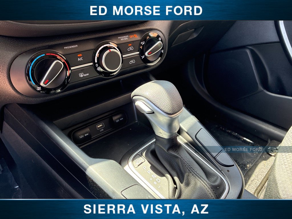 Used 2025 Kia Soul LX FWD image 31