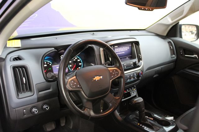 Used 2021 Chevrolet Colorado Z71 w/ Z71 Midnight Edition AWD/4WD image 14