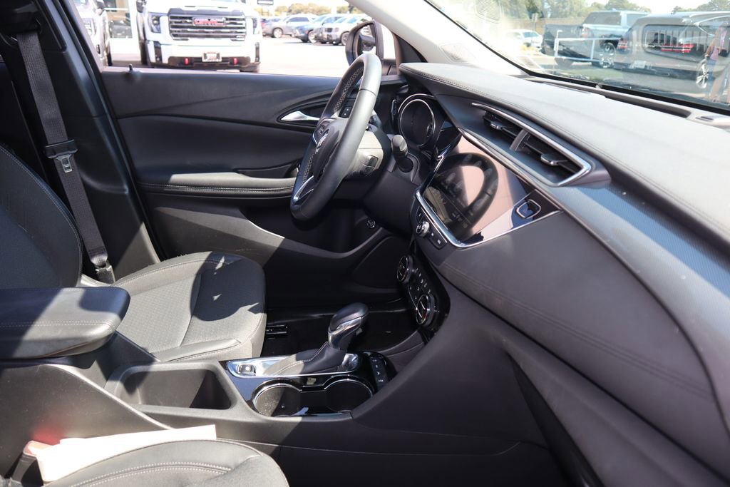 Used 2022 Buick Encore GX Select image 23