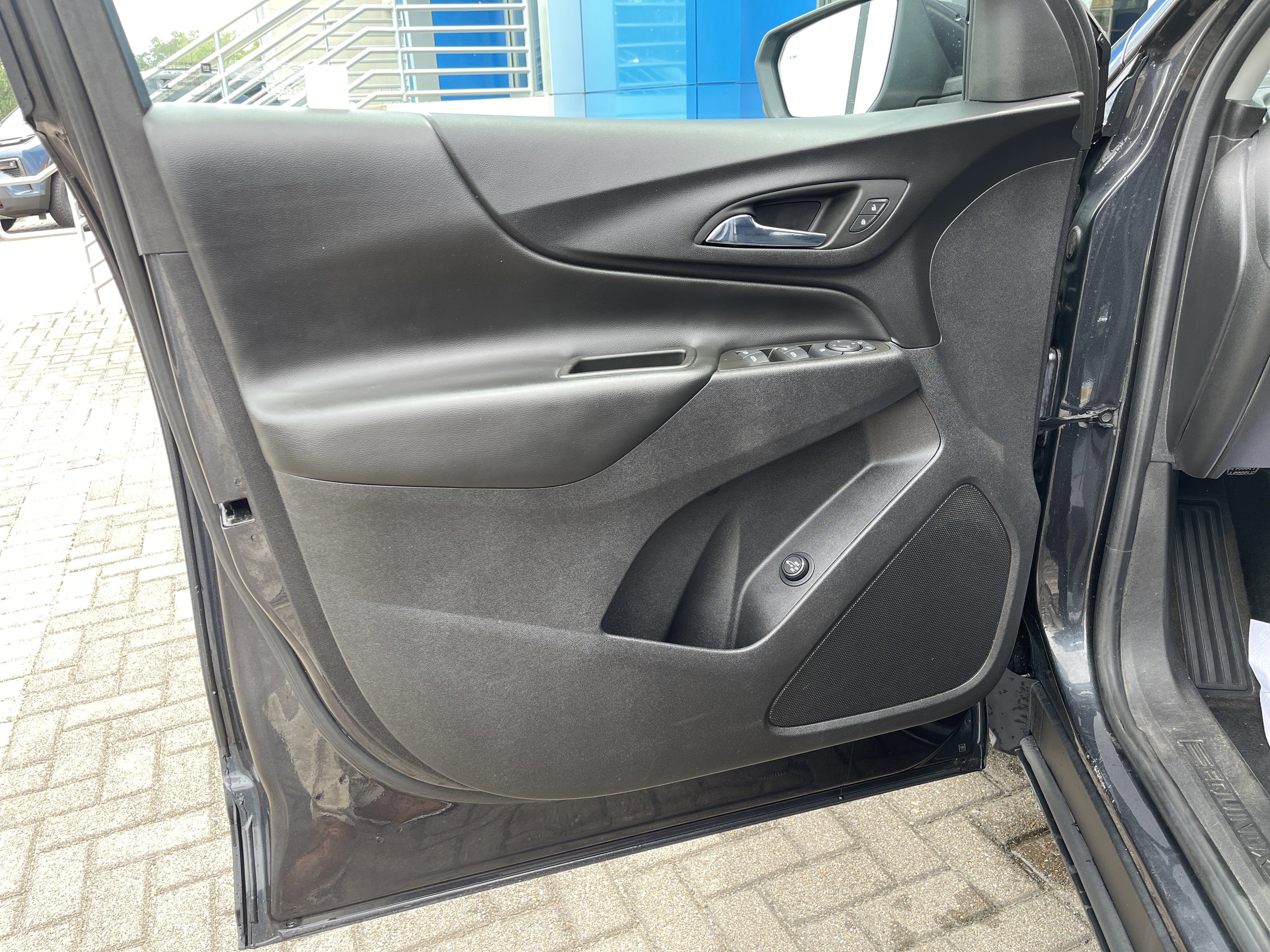 Used 2022 Chevrolet Equinox LT image 14