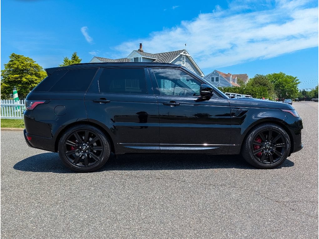Used 2022 Land Rover Range Rover Sport HST AWD/4WD image 4