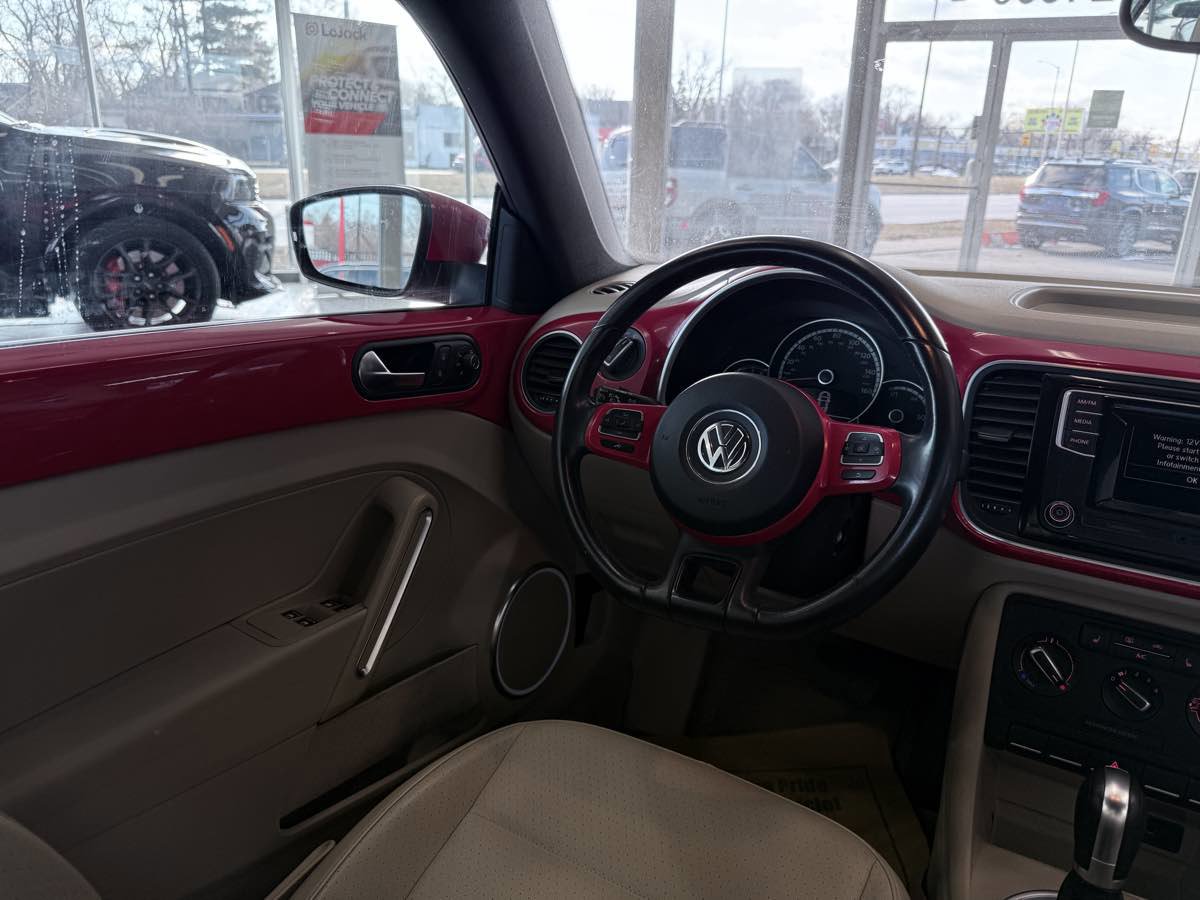 Used 2016 Volkswagen Beetle 1.8T S image 38