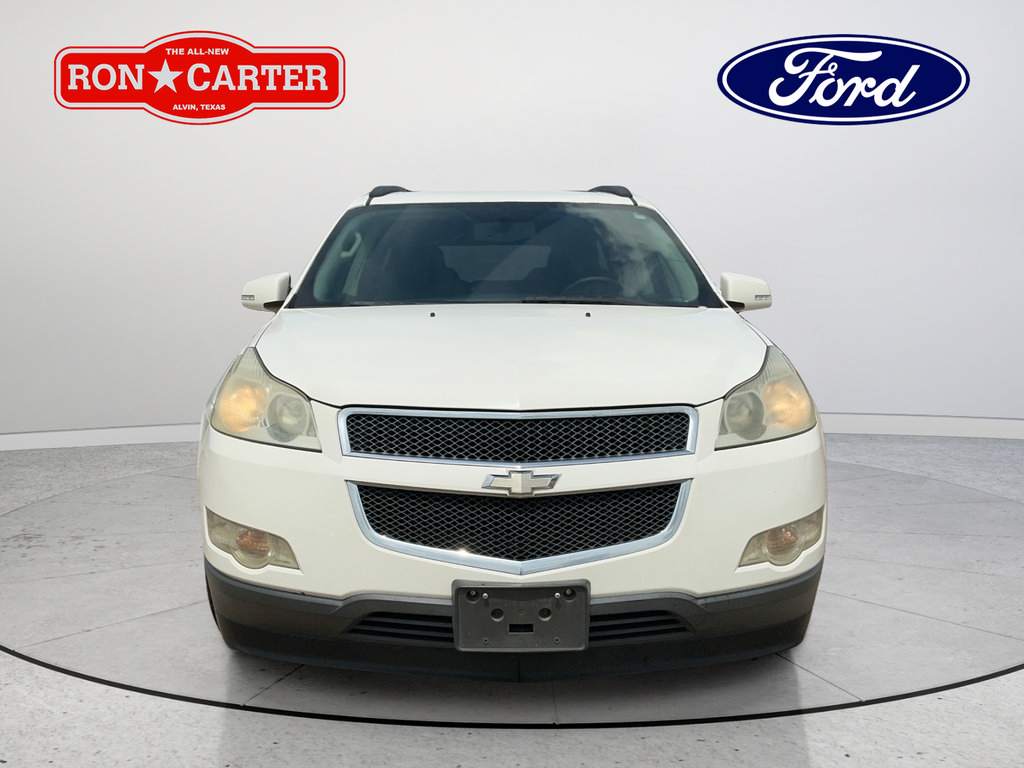 Used 2011 Chevrolet Traverse LT w/ Personal Connectivity Package FWD image 2