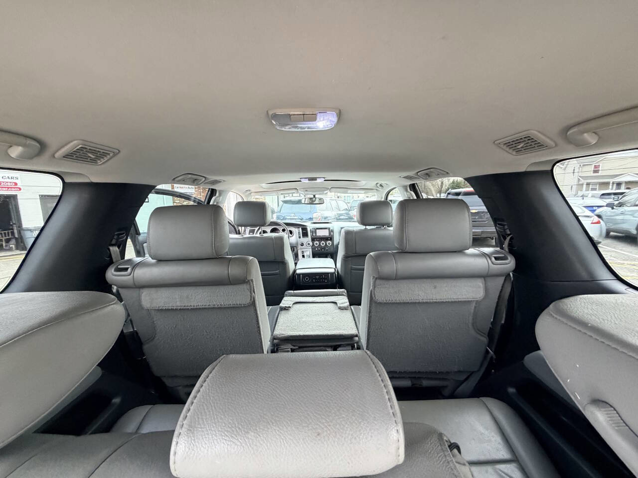 Used 2013 Toyota Sequoia SR5 w/ Premium Pkg image 31
