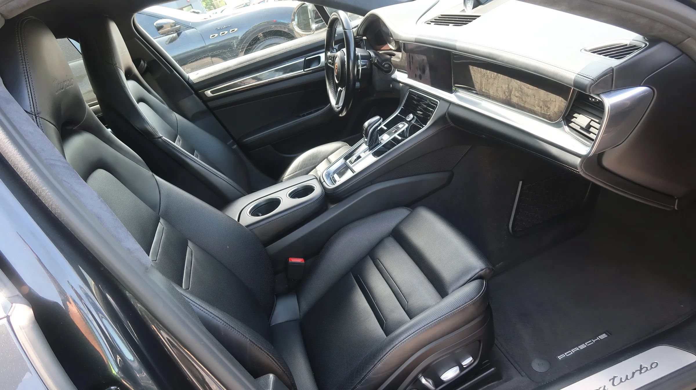 Used 2018 Porsche Panamera Turbo Sport Turismo AWD/4WD image 25