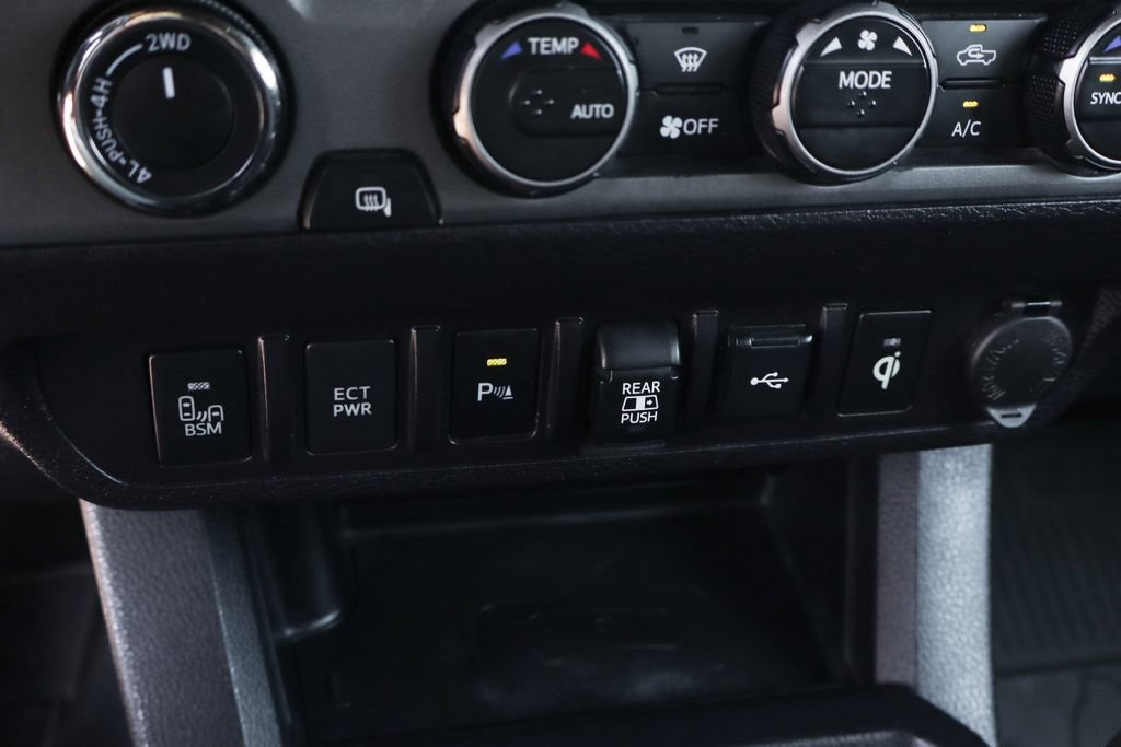 Used 2022 Toyota Tacoma TRD Pro AWD/4WD image 42