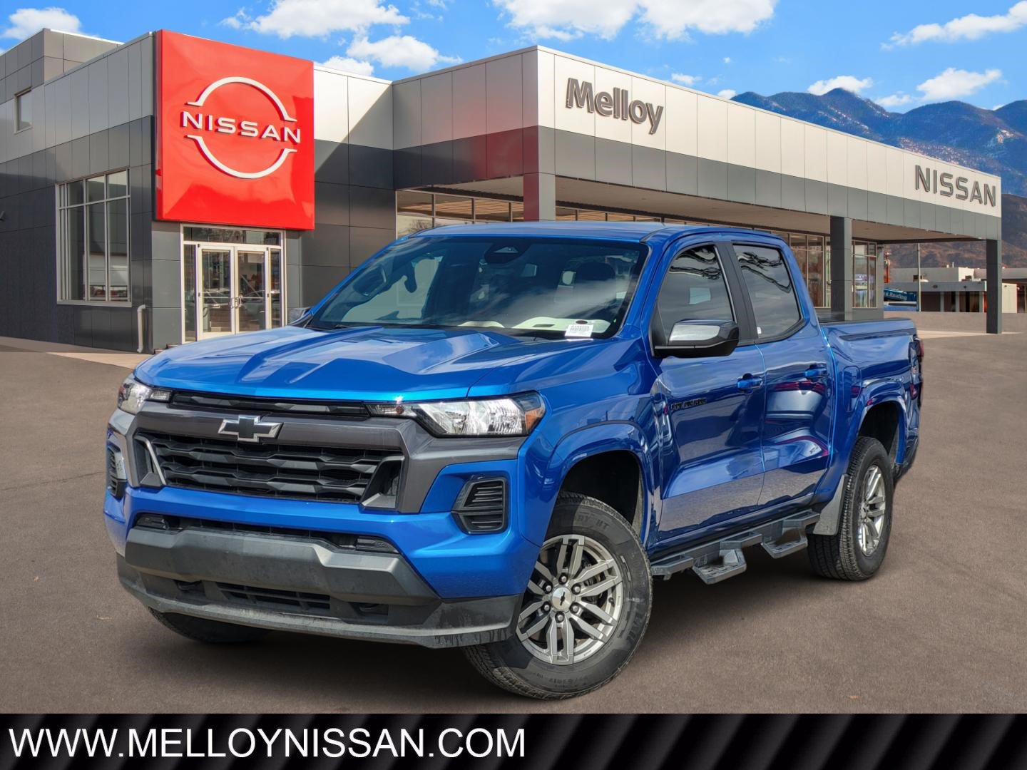 Used 2023 Chevrolet Colorado LT AWD/4WD image 1