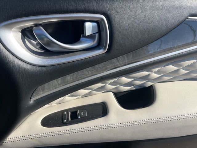 Used 2019 INFINITI QX60 Luxe w/ Limited Package image 38