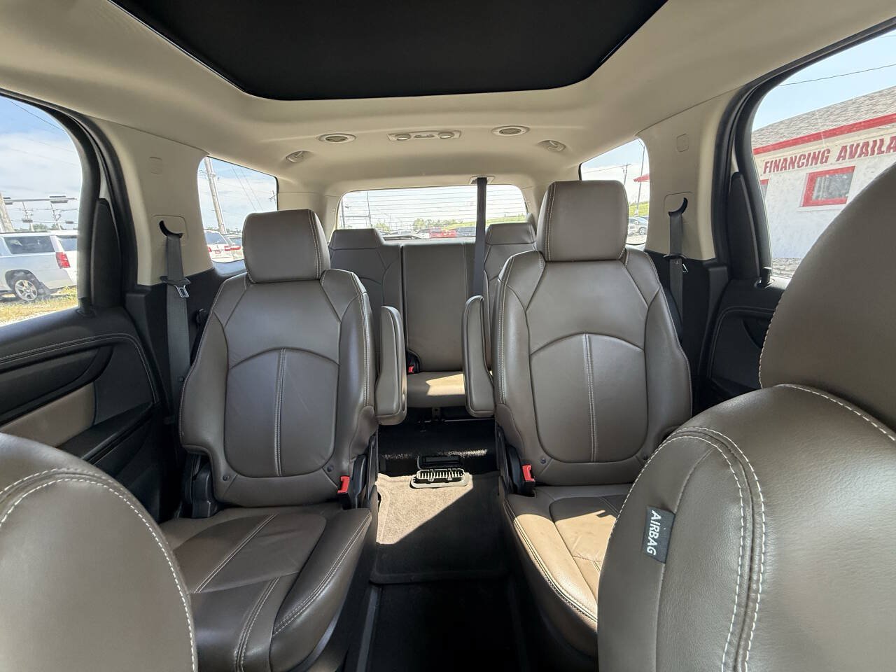 Used 2017 GMC Acadia Limited SLT AWD/4WD image 28