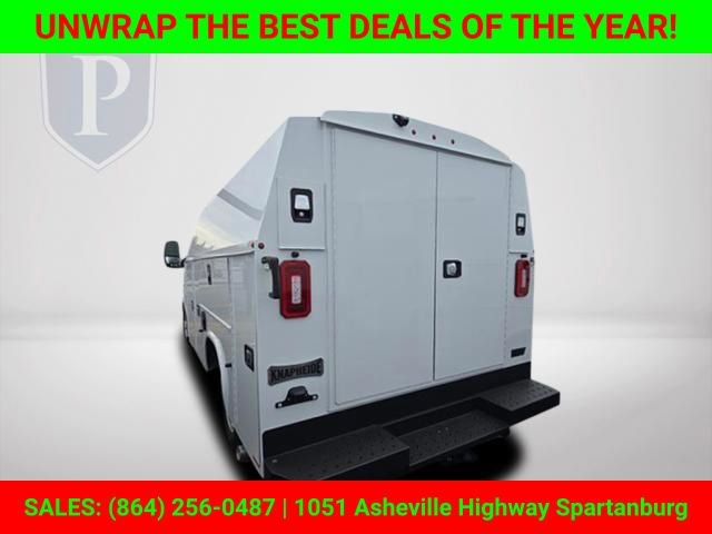 New 2025 Chevrolet Express 3500 w/ Power Convenience Package image 8