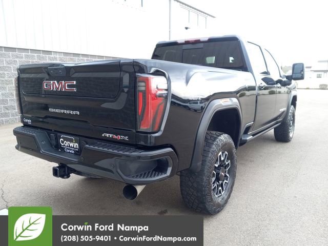 Used 2024 GMC Sierra 2500 AT4X image 3