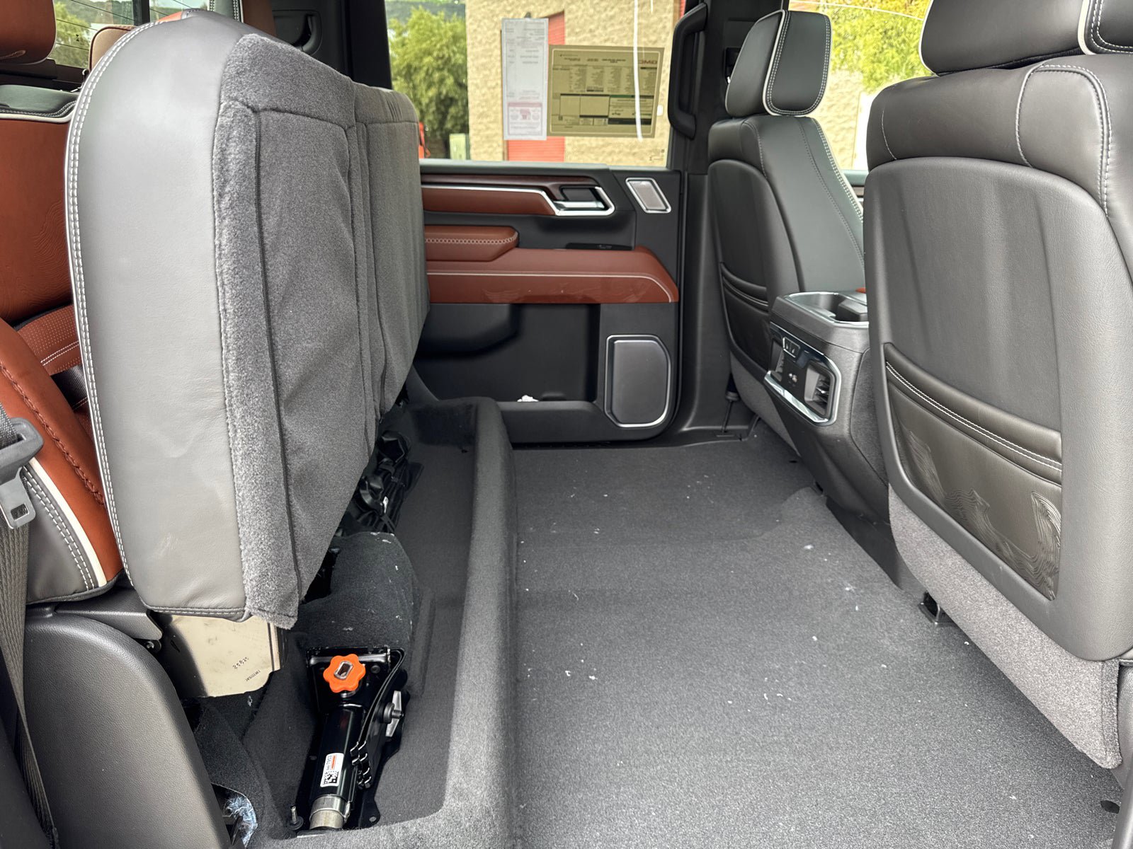 New 2026 GMC Sierra 3500 Denali Ultimate w/ LPO, Black Badging Package image 18