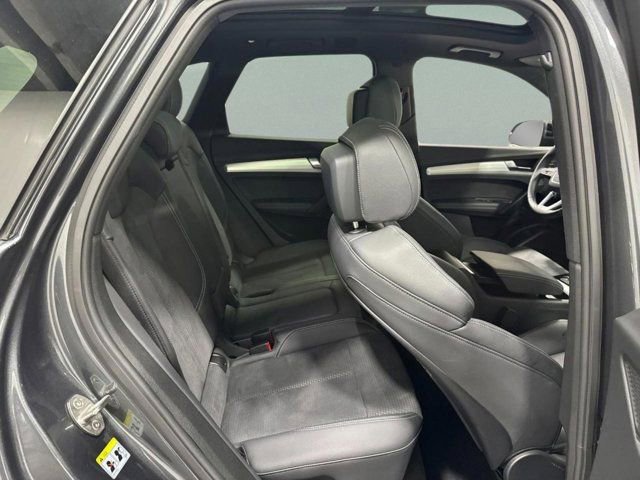 Certified 2023 Audi Q5 e Premium Plus w/ Premium Plus Package AWD/4WD image 28