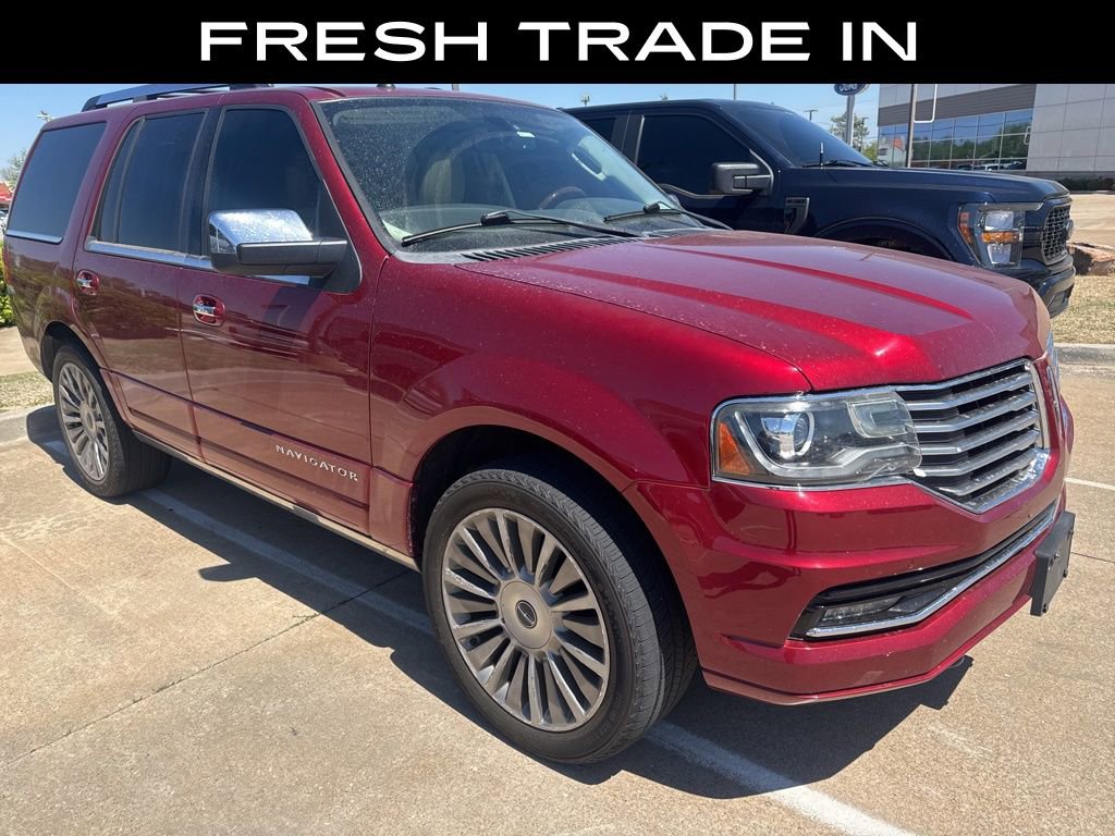Used 2015 Lincoln Navigator 4WD w/ Equipment Group 101A Reserve