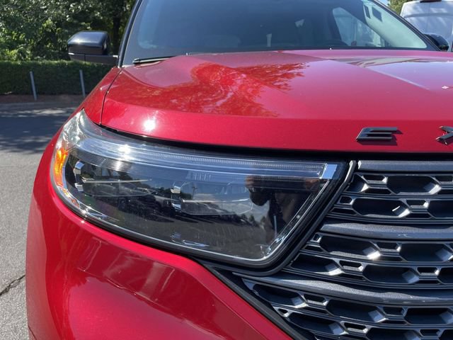 Used 2023 Ford Explorer XLT w/ Equipment Group 202A AWD/4WD image 41