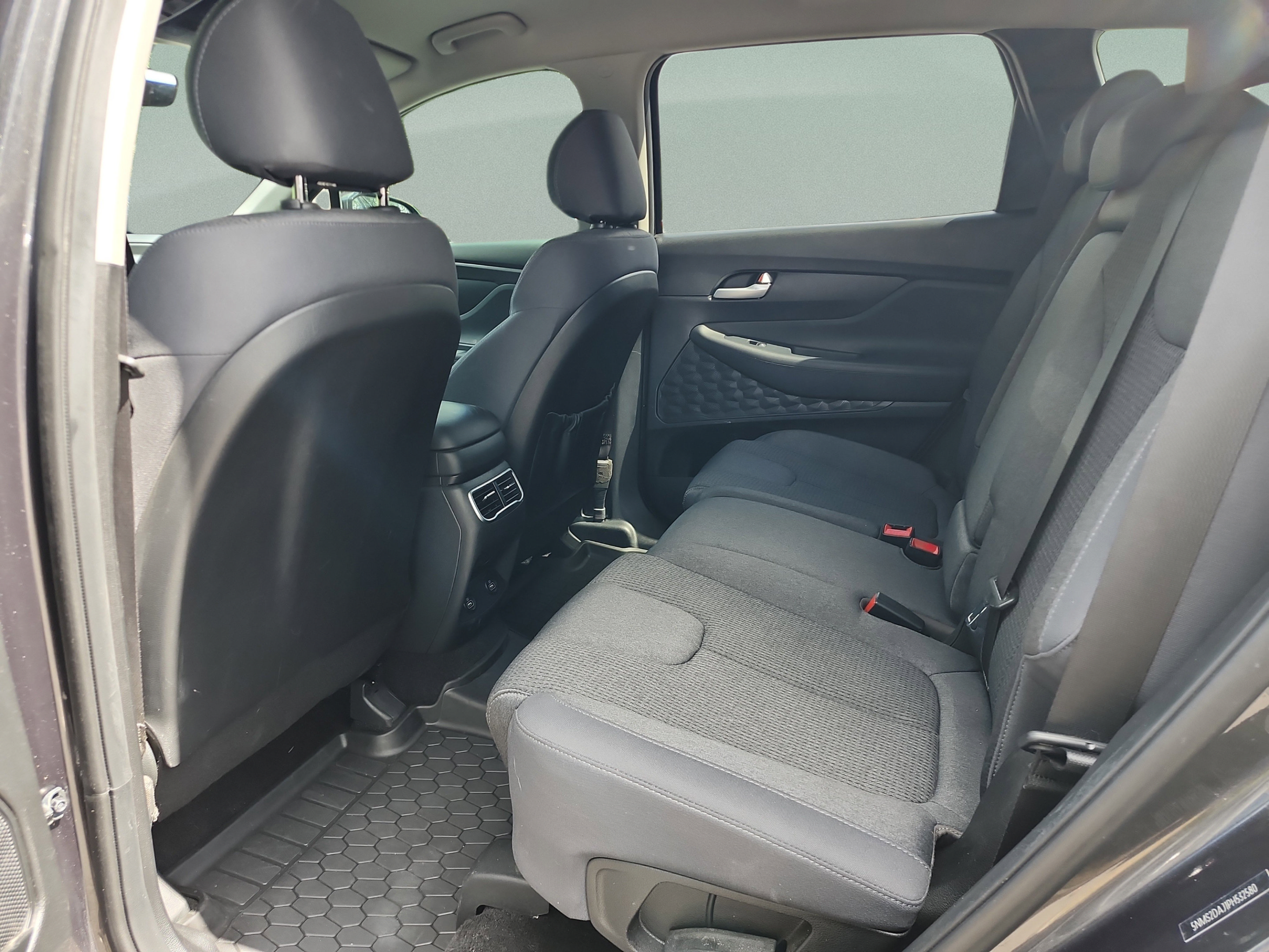 Certified 2023 Hyundai Santa Fe SEL w/ Cargo Package AWD/4WD image 17